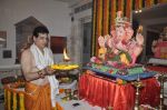 Jeetendra celebrate Ganesh Chaturthi in Mumbai on 9th Sept 2013 (60).JPG